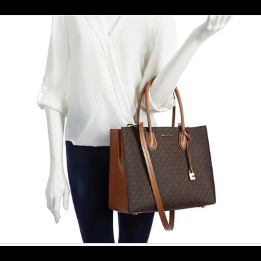 Micheal Kors convertible bag